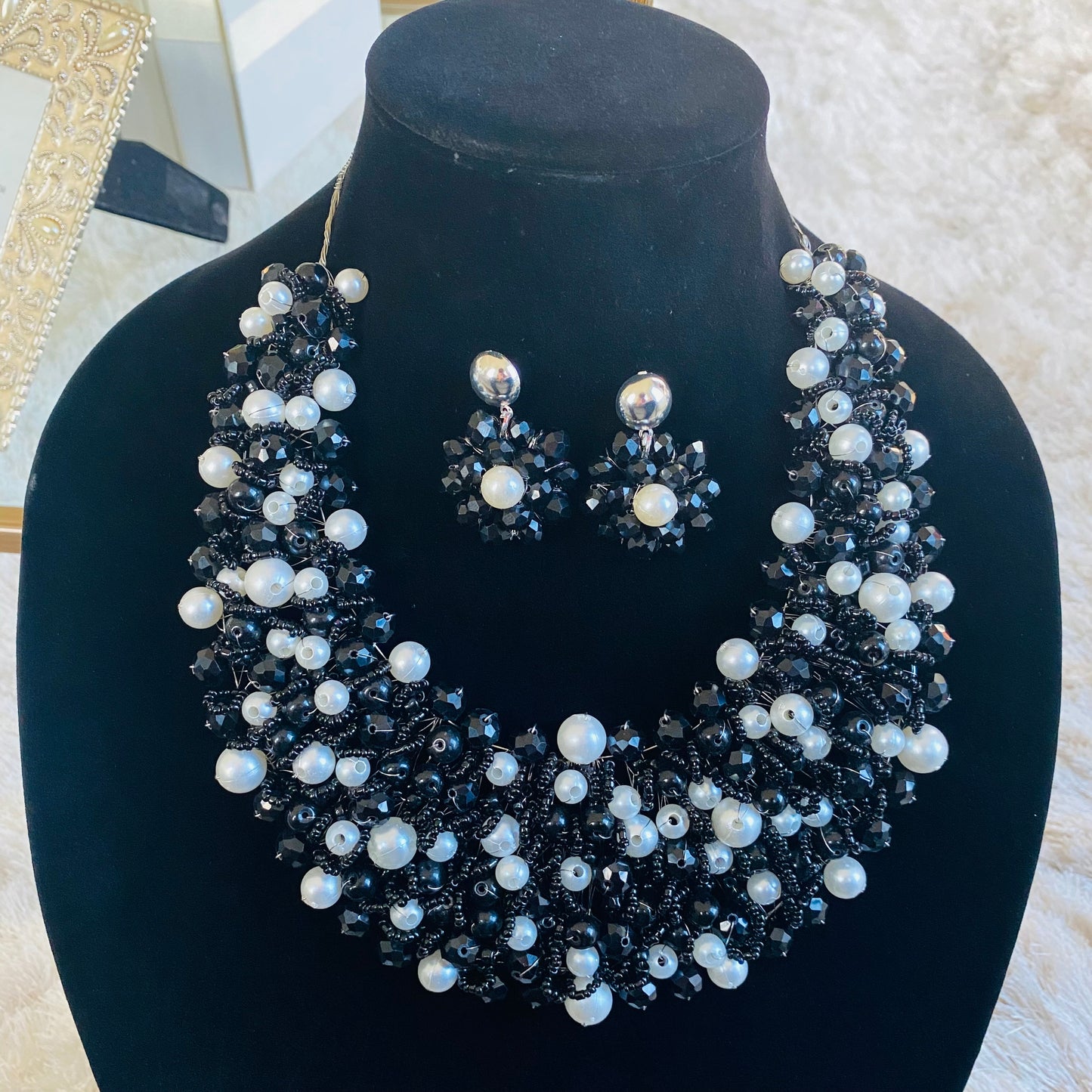 Crocheted Crystal Necklace w/ Earrings