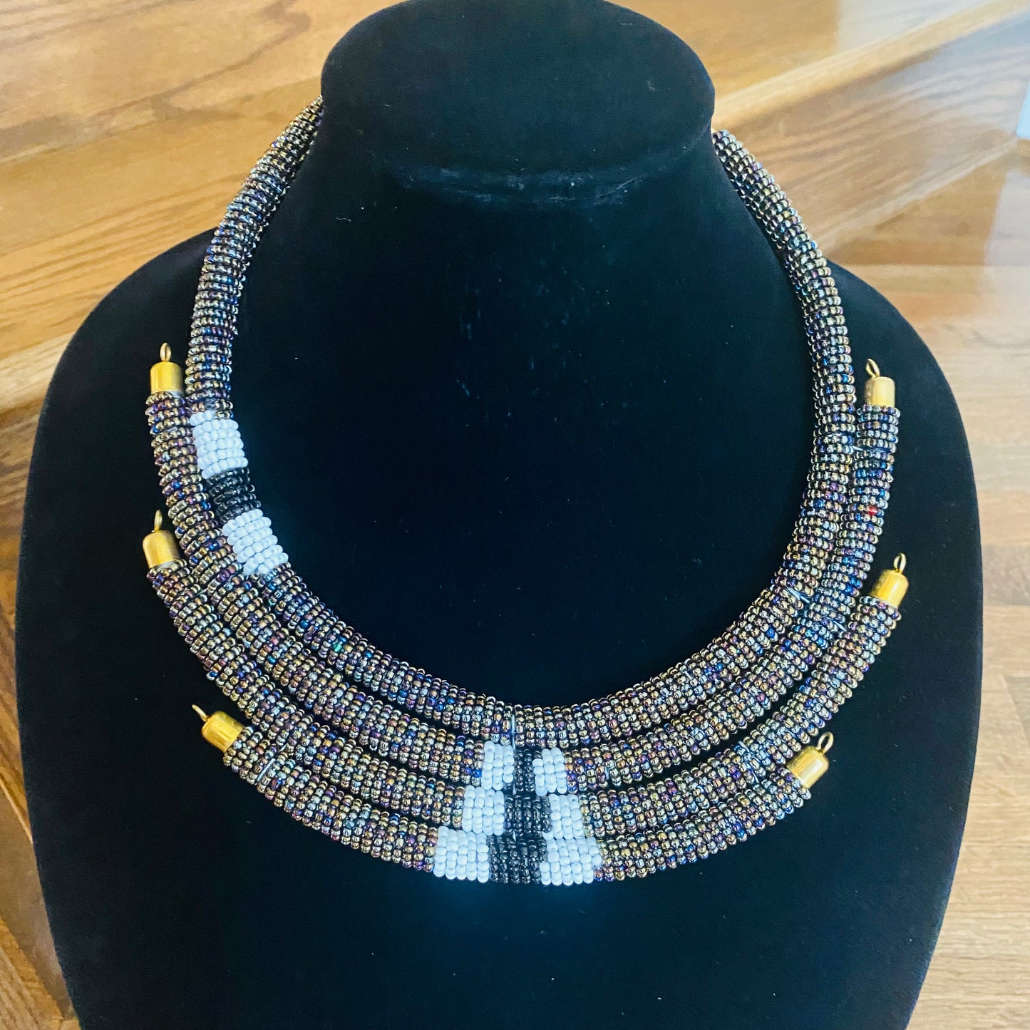 DeeDee Necklace - Iridescent