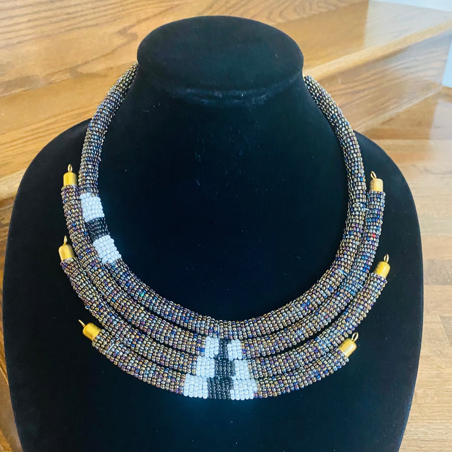 DeeDee Necklace - Iridescent