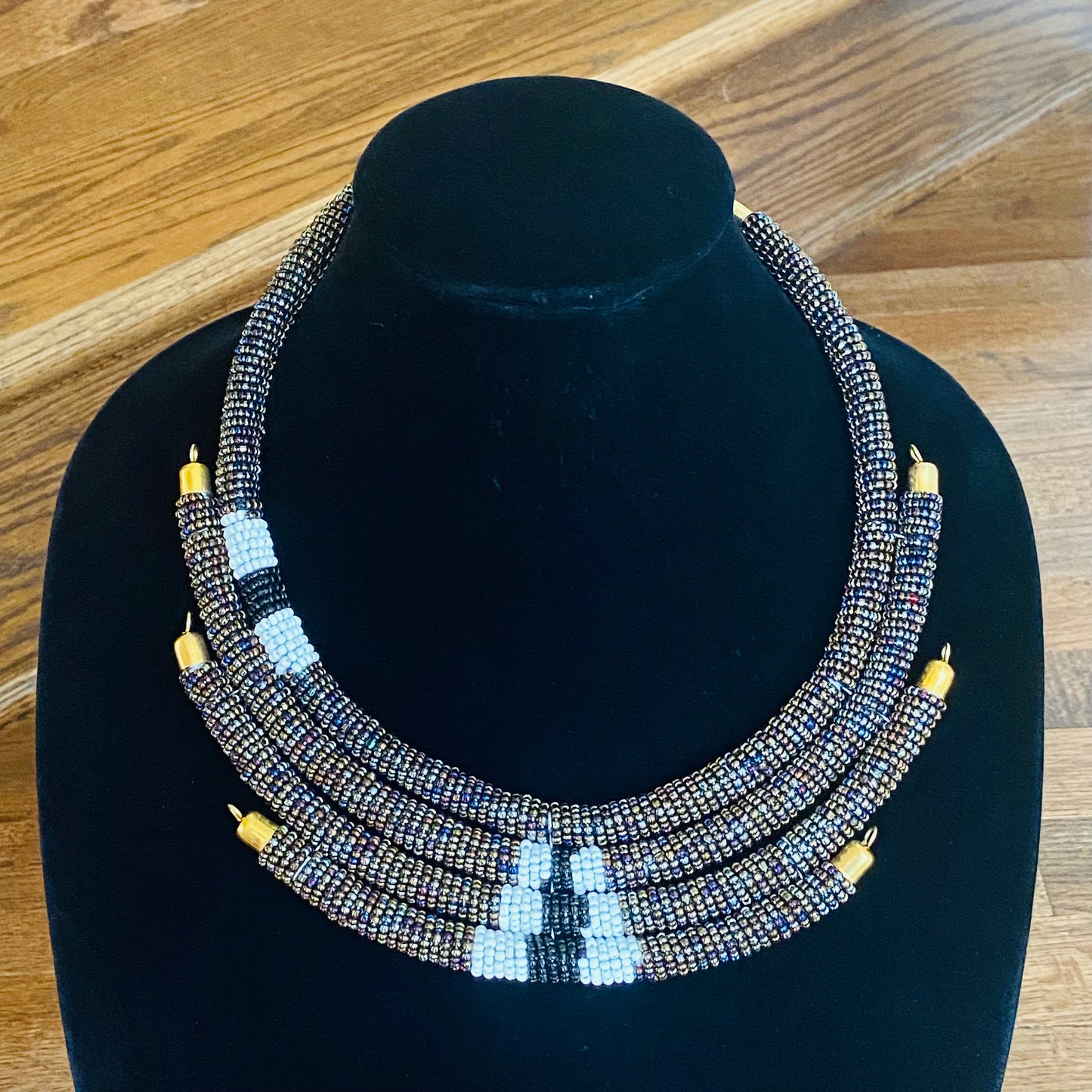 DeeDee Necklace - Iridescent