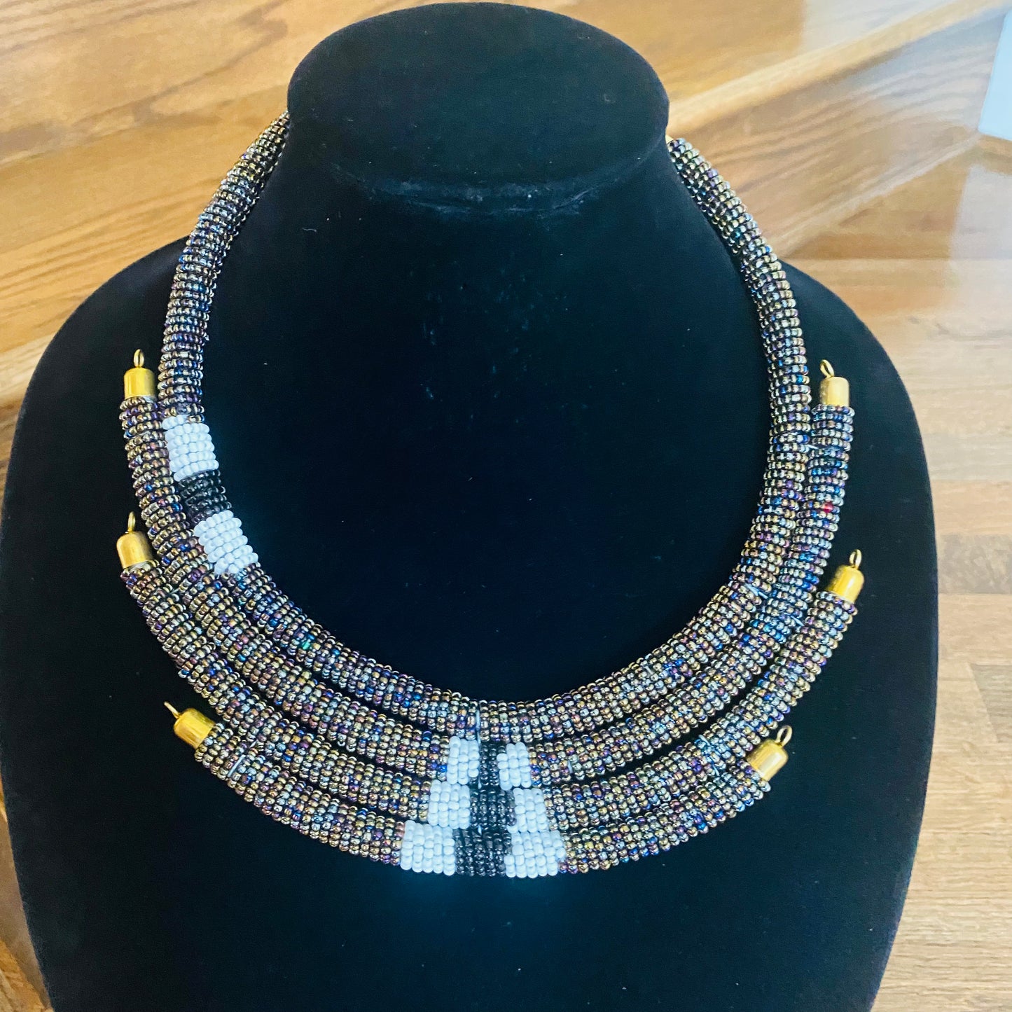 DeeDee Necklace - Iridescent