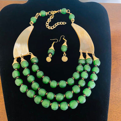 The Palm Necklace Set