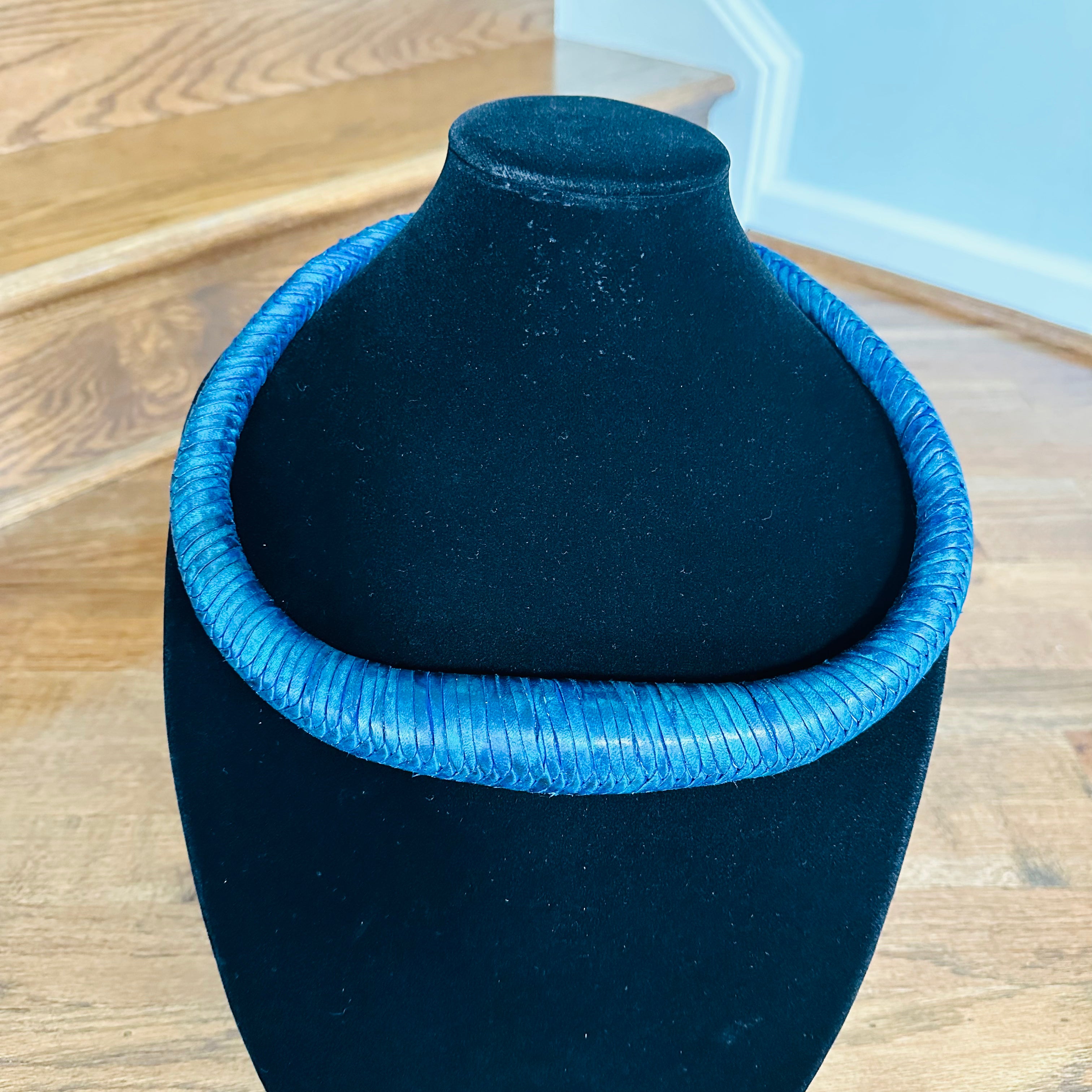 Jumbo Leather Choker – African necklace – view 48