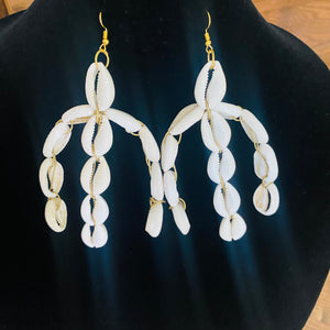 Ari Earrings