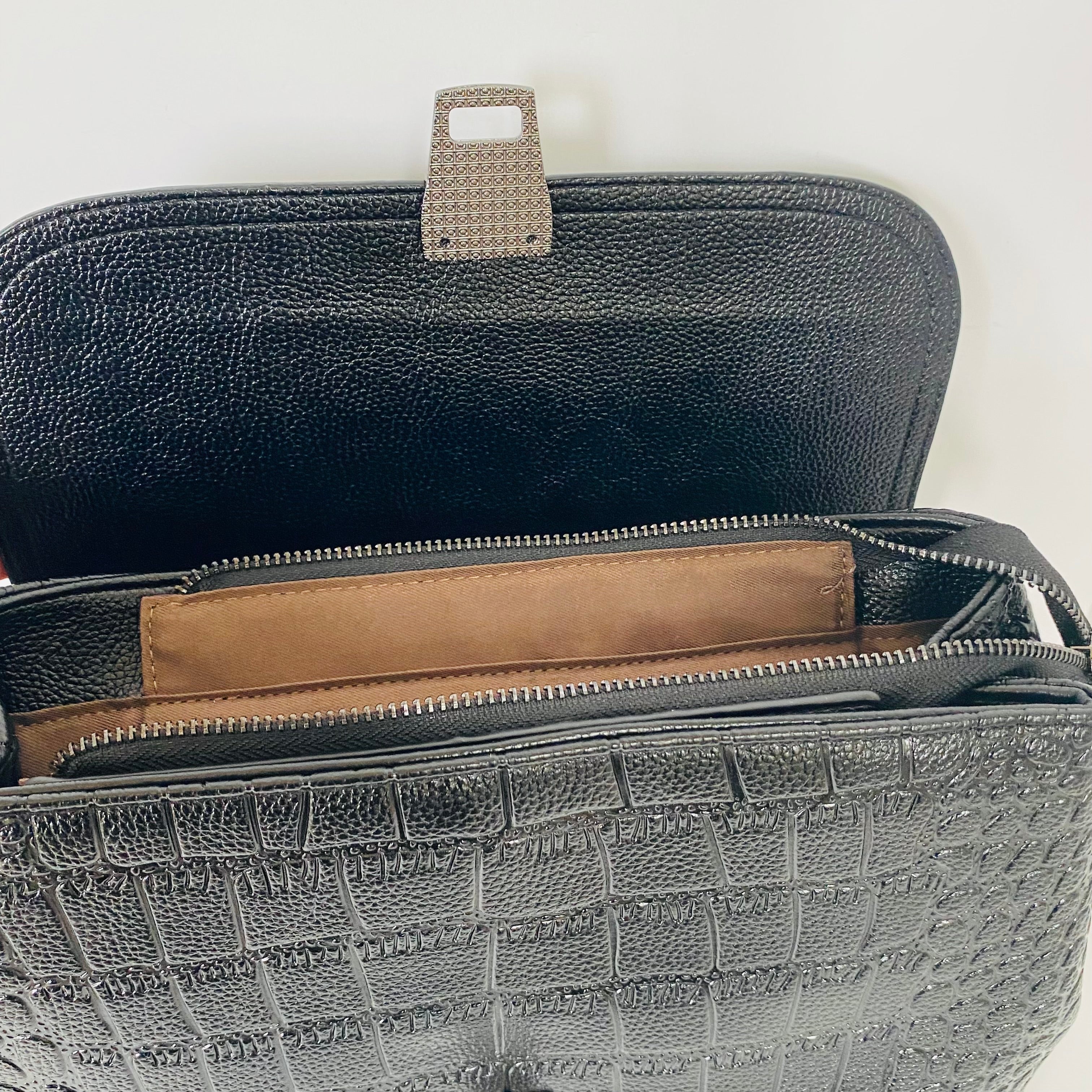 Embossed Leather Bag - Black