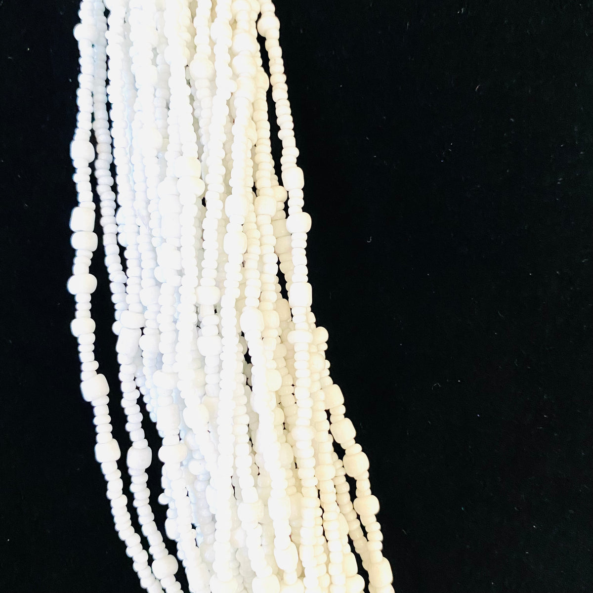 Simply Beaded Elegance w/ matching earrings – view 10