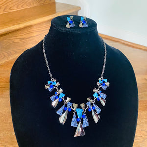 The Steffi Necklace w/ Earrings