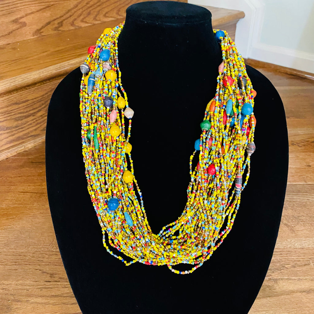 Daisy Necklace – view 2