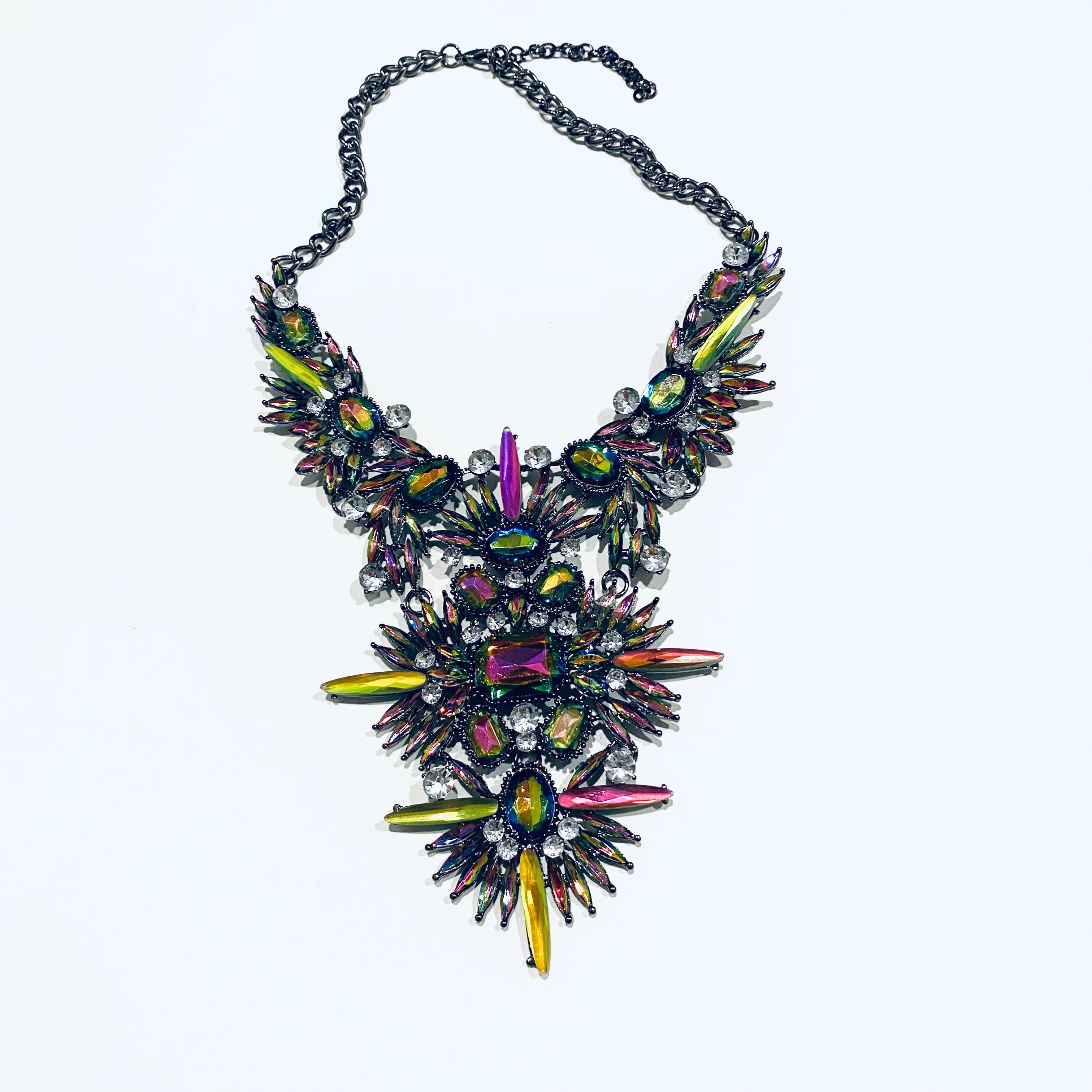 Vintage Glam Necklaces – view 12