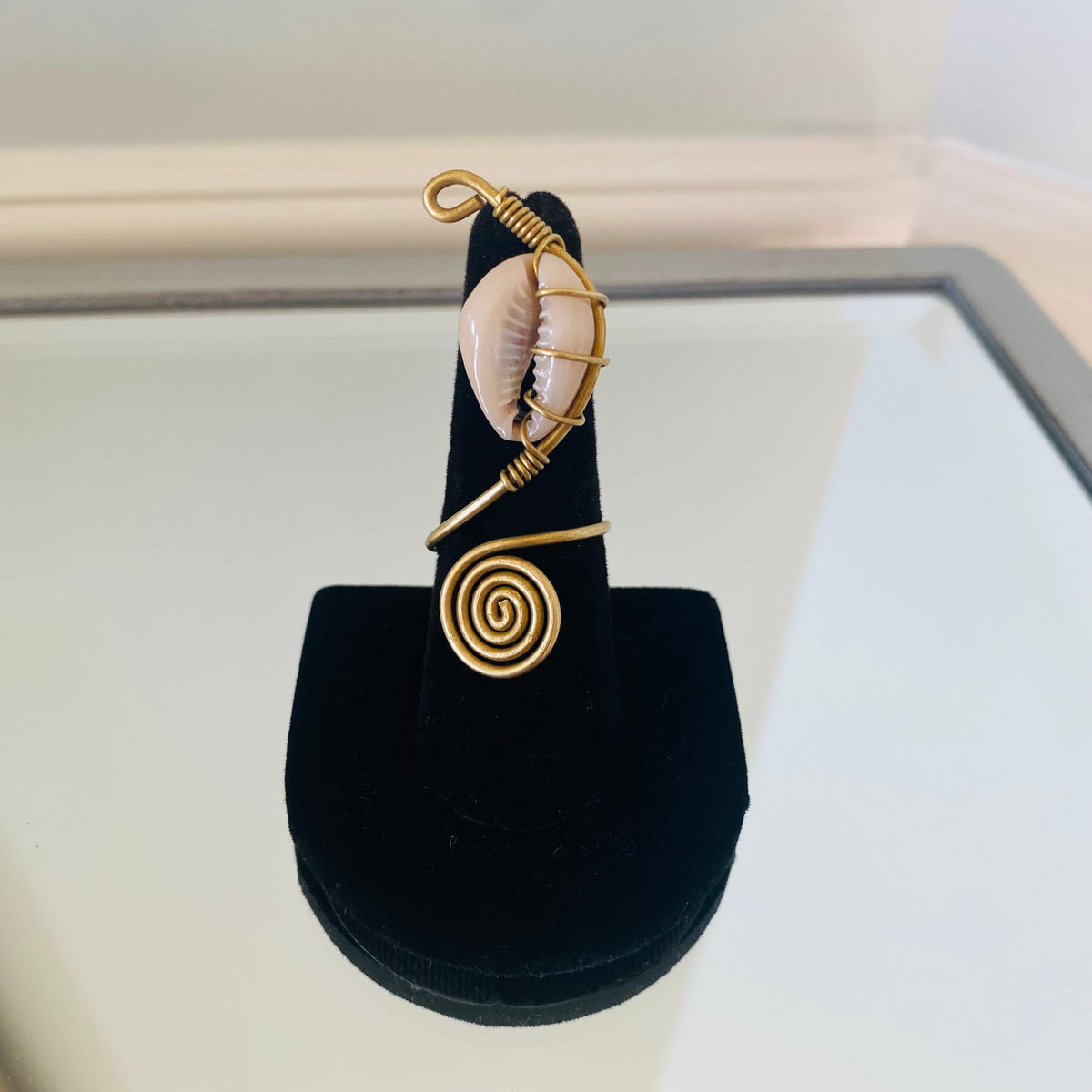 Cowrie Shell Adjustable Rings – view 4
