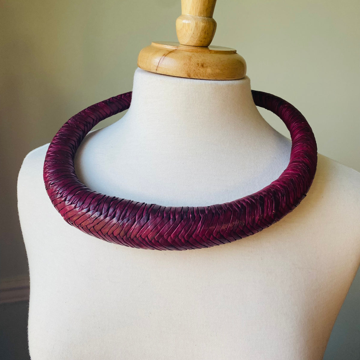 Jumbo Leather Choker – African necklace – view 18