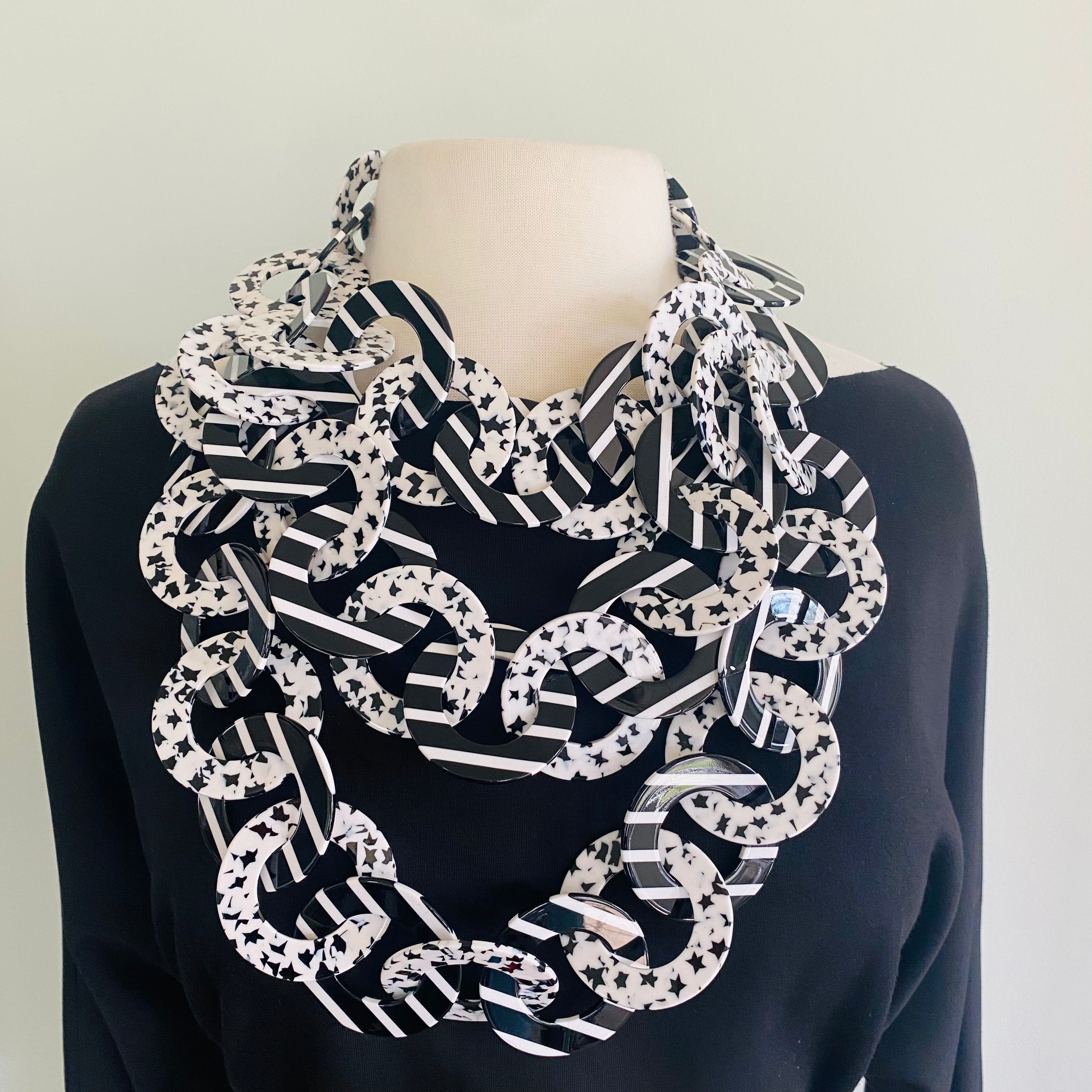 The Sovereign Necklace Sets – view 44