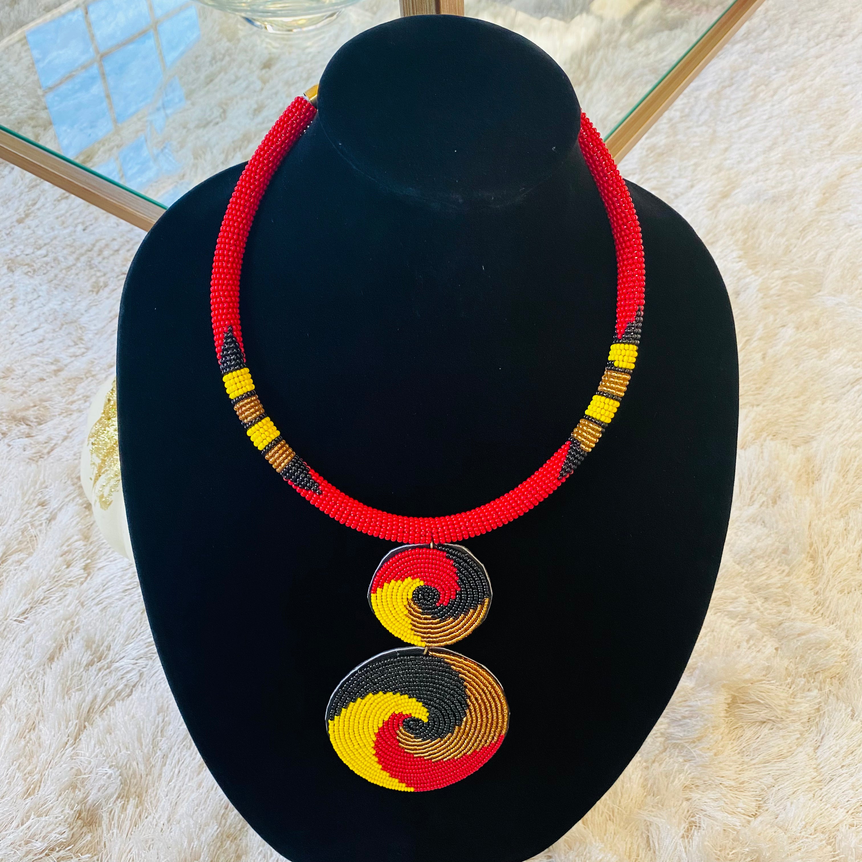 Mona Necklace