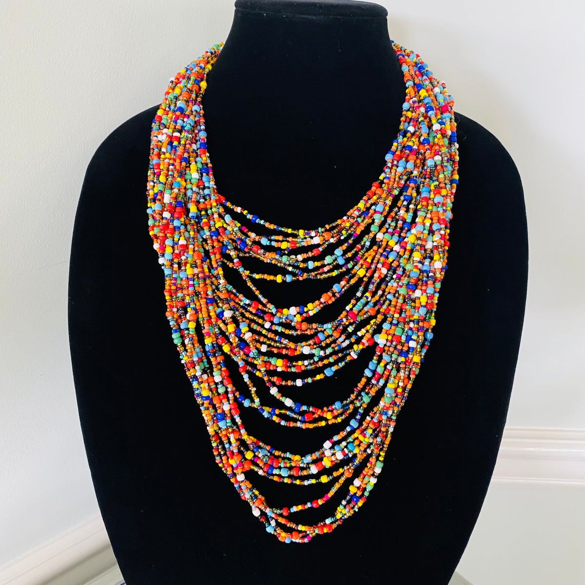 Simply Beaded Elegance w/ matching earrings – view 39