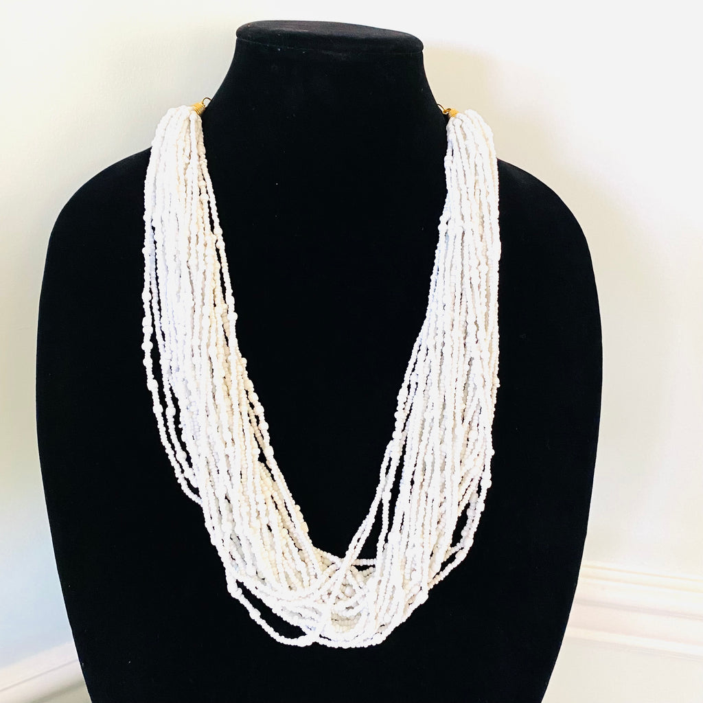 Simply Beaded Elegance w/ matching earrings – view 9