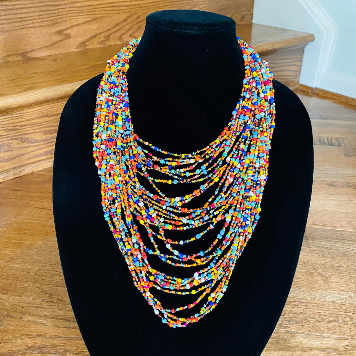 Simply Beaded Elegance w/ matching earrings – view 2