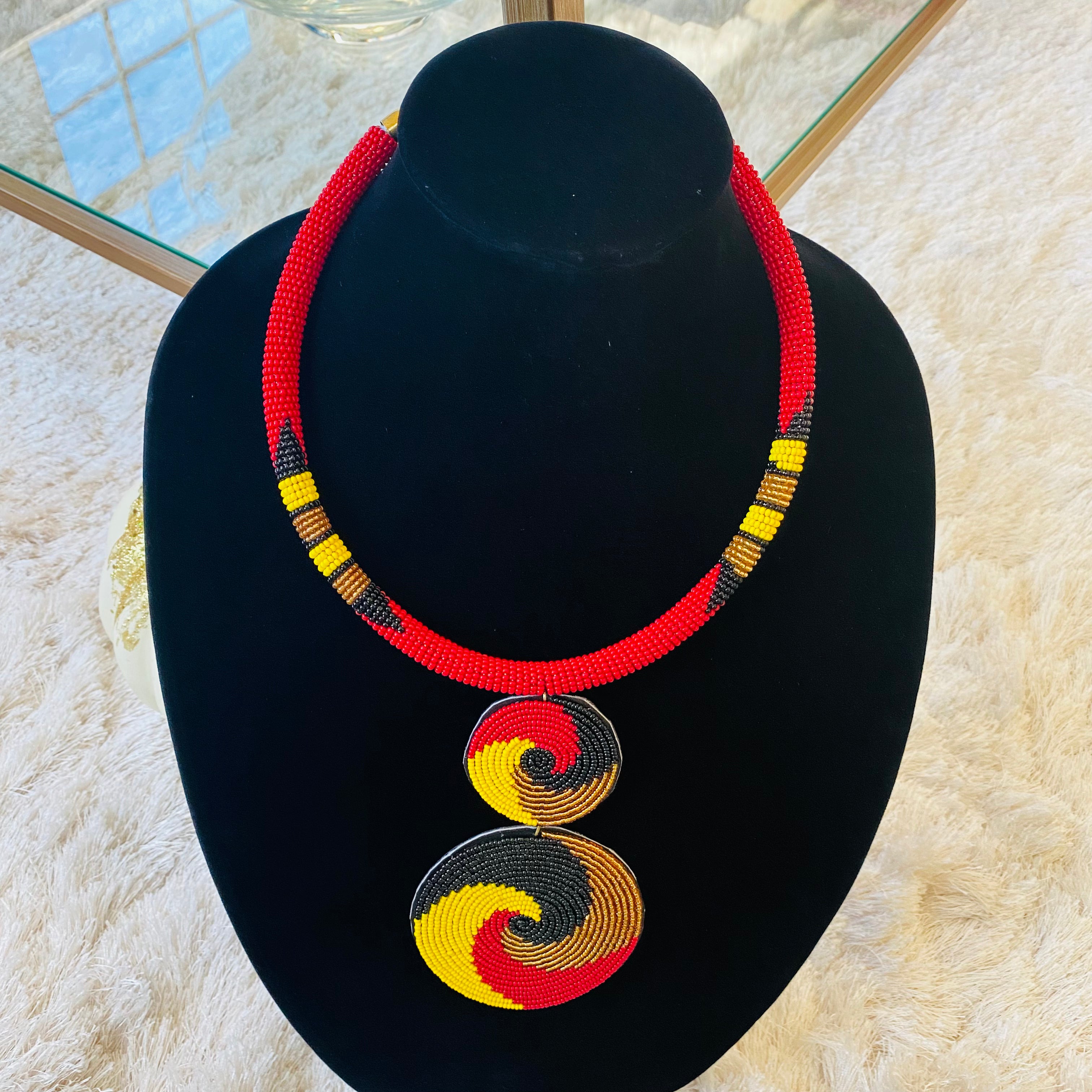 Mona Necklace