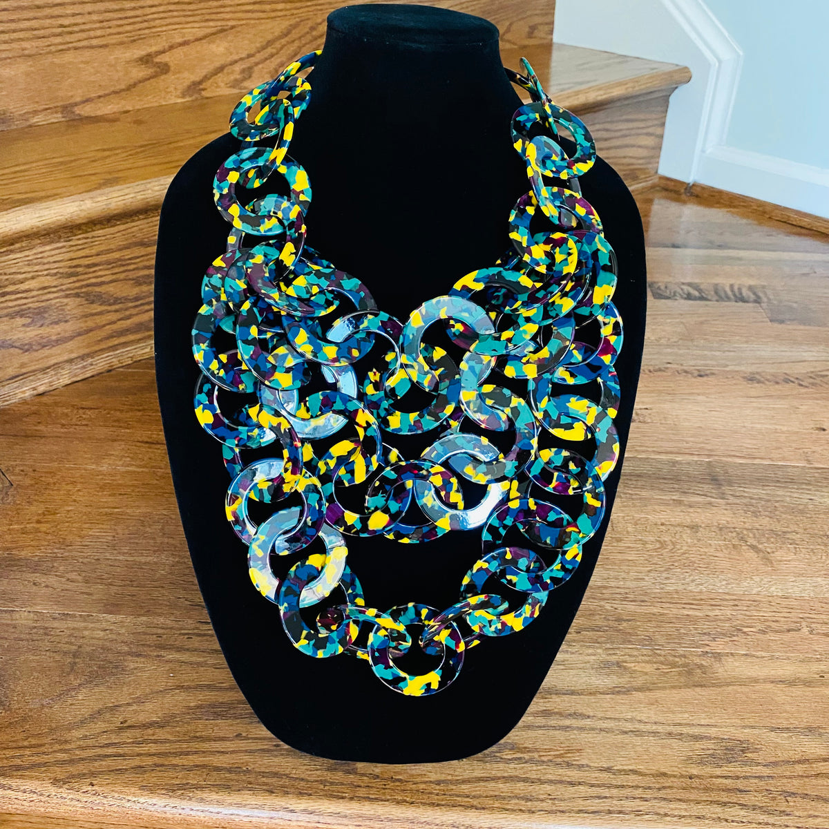 The Sovereign Necklace Sets – view 4