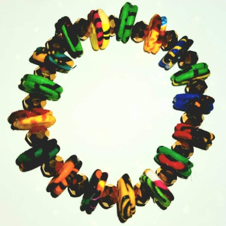 Button Bracelet – view 2