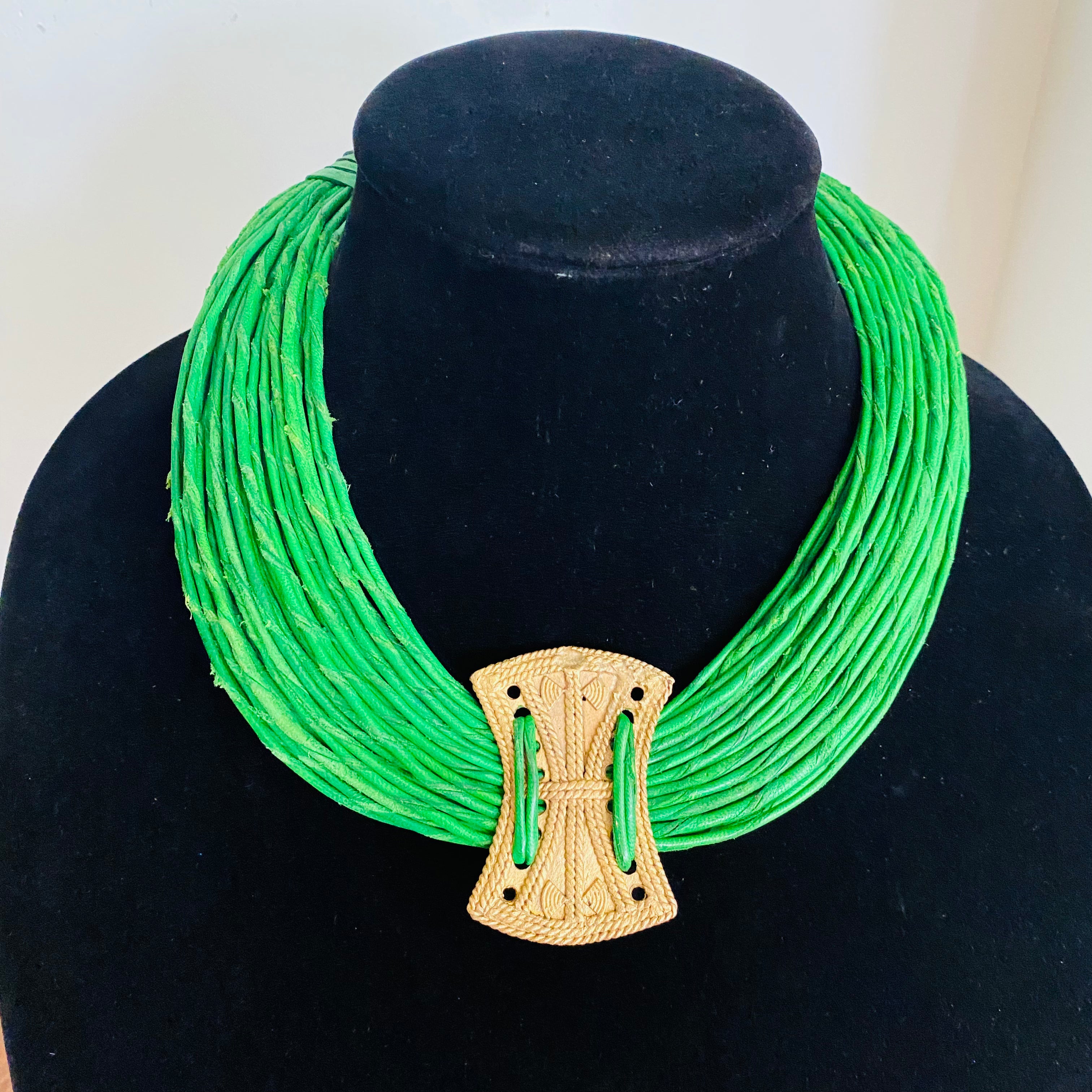The Monica Necklace – view 9