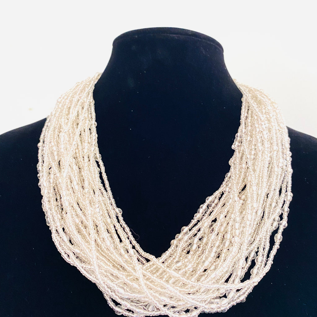 Simply Beaded Elegance w/ matching earrings – view 15